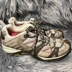 Women’s merrell tennis shoes